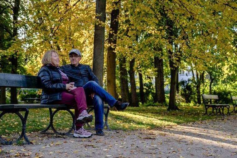 Age Pension Australia: Rates, Eligibility, and How It All Works