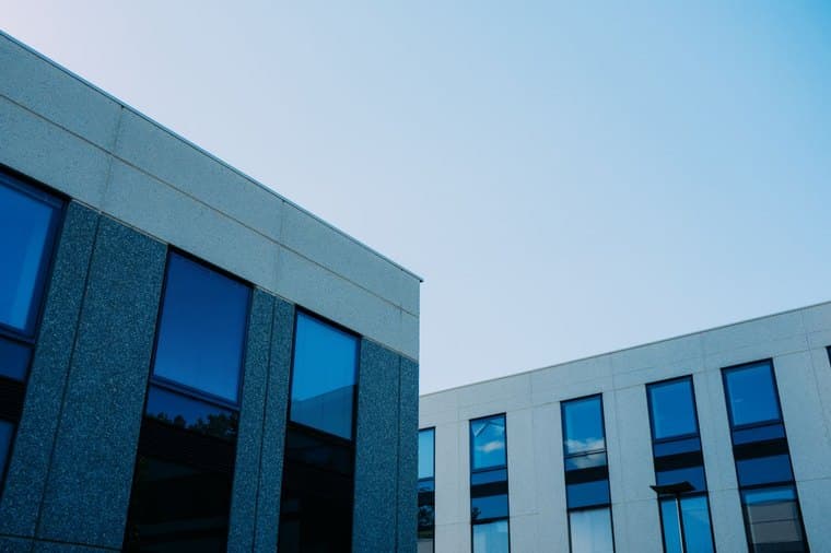 How to Invest in REITs in Australia (and Whether You Should)