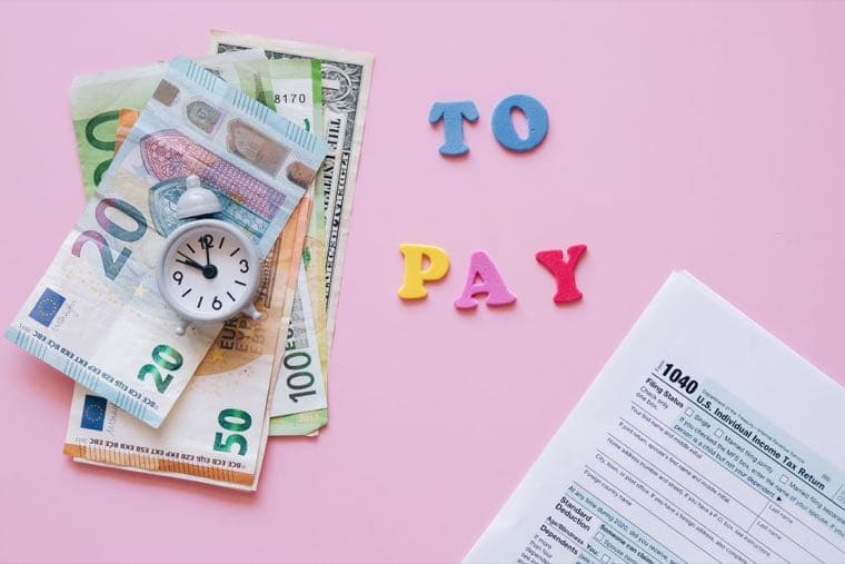 Do You Pay Tax on Selling Your Stuff Online in Australia?