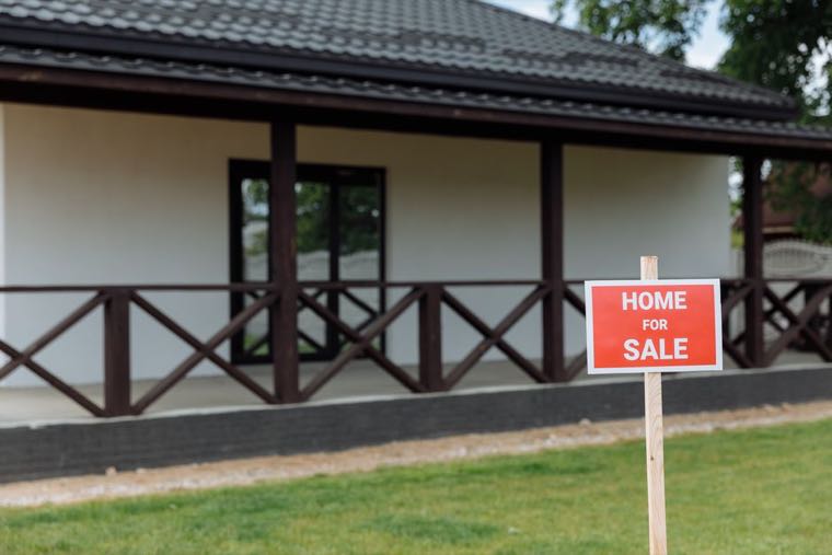 Buying Off the Plan in Australia: Risks and What to Know